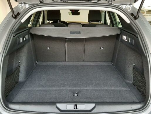 Peugeot 308 SW ACTIVE BlueHDi 130 S&S EAT8