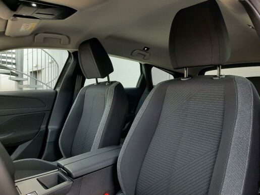Peugeot 308 SW ACTIVE BlueHDi 130 S&S EAT8