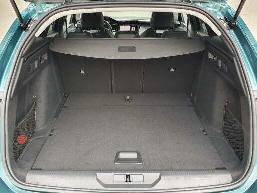 Peugeot 308 SW ALLURE BlueHDi 130 S&S EAT8