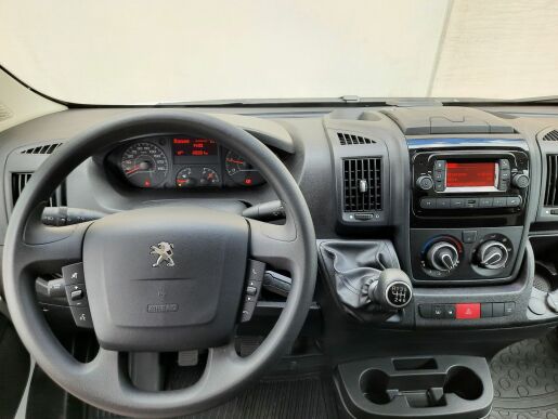 Peugeot Boxer Furgon 3000 L1H1 BlueHDi 140k