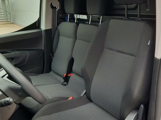 Peugeot Partner Furgon L1 650 1.5 BlueHDi 100
