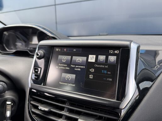 Peugeot 208 ACTIVE, 82 koní, klima, tempomat