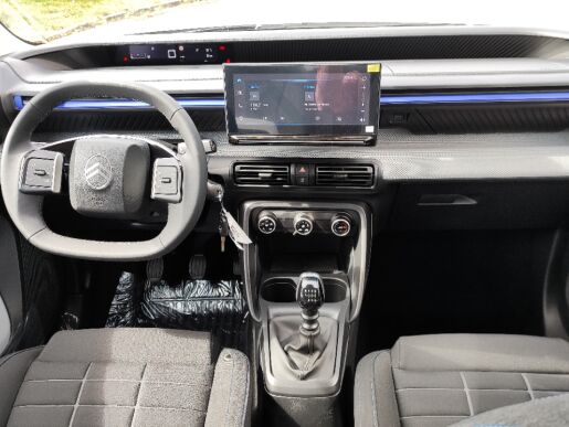 Citroën C3 PLUS TURBO 100 S&S MAN6   