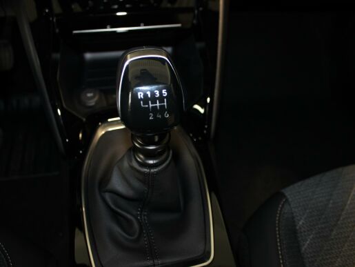 Peugeot 2008 ALLURE PureTech 100 S&S MAN6