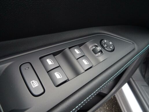 Peugeot 5008 ALLURE PACK BlueHDi 130 EAT8
