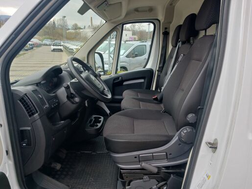 Citroën Jumper 2,2 BlueHDi 140k L3H2 FG