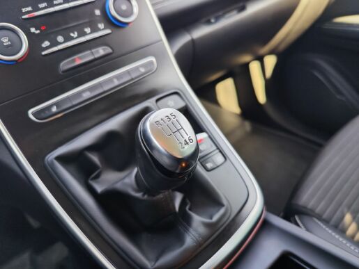 Renault Scénic 1.8 DCI/110kW Blue Intens