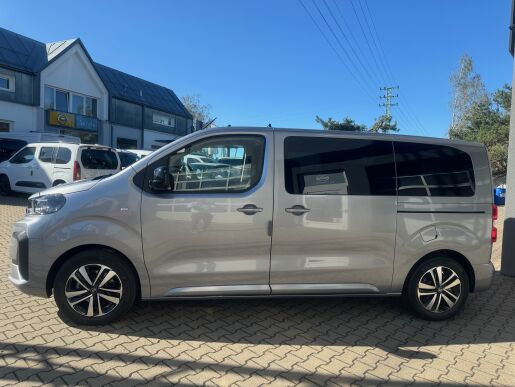Citroën SpaceTourer SpaceTourer FEEL M 2.0 BlueHDi 180k EAT8 (8 míst)+el.dveře