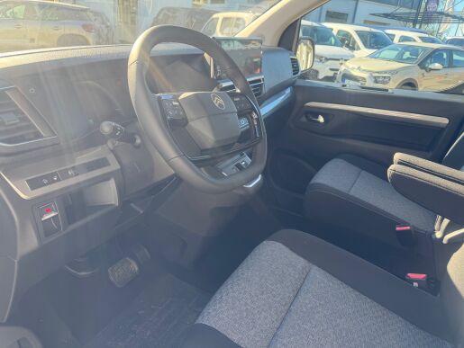 Citroën SpaceTourer SpaceTourer FEEL M 2.0 BlueHDi 180k EAT8 (8 míst)+el.dveře
