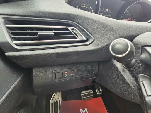 Peugeot 308 SW 1.5BHDi 130 GT line EAT8