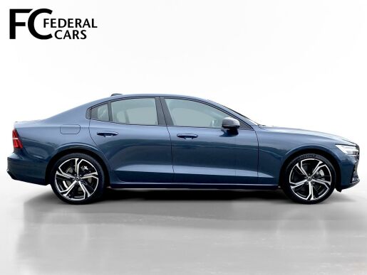 Volvo S60 B5 (benzín) AWD // ULTIMATE