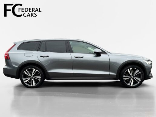 Volvo V60 T5 AWD Cross Country 1.MAJ.