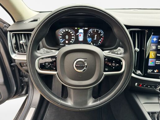 Volvo V60 T5 AWD Cross Country 1.MAJ.