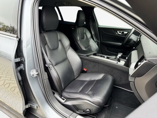 Volvo V60 T5 AWD Cross Country 1.MAJ.
