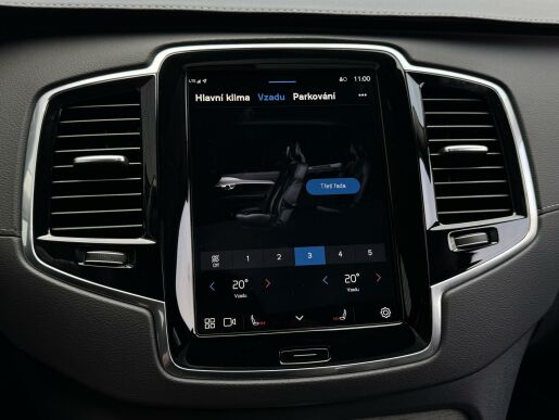 Volvo XC90 T8 AWD (335kW) ULTRA DARK B&W