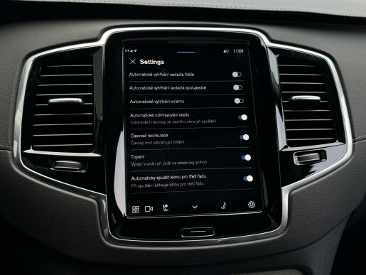 Volvo XC90 T8 AWD (335kW) ULTRA DARK B&W