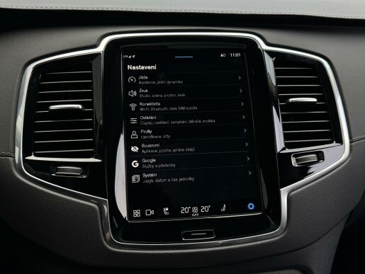 Volvo XC90 T8 AWD (335kW) ULTRA DARK B&W
