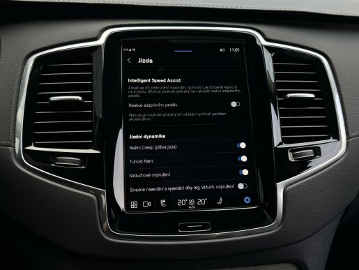 Volvo XC90 T8 AWD (335kW) ULTRA DARK B&W