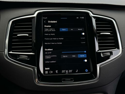 Volvo XC90 T8 AWD (335kW) ULTRA DARK B&W