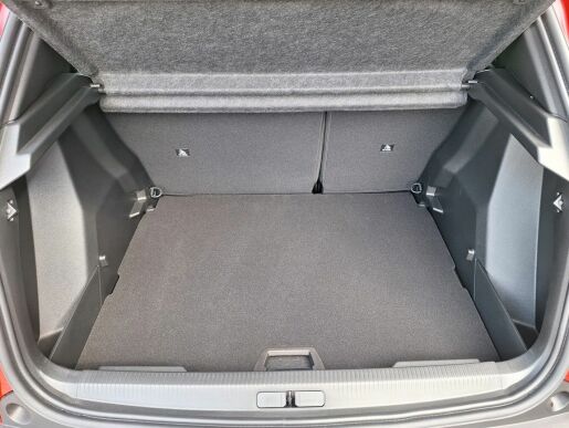 Peugeot 2008 ALLURE PureTech 100 MAN6