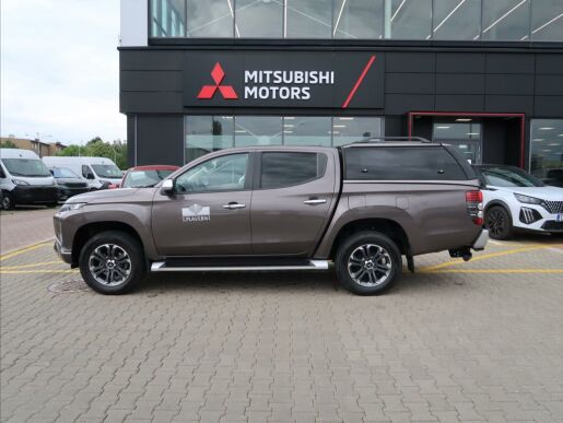 Mitsubishi L200 2,3 INSTYLE  DI-D 4WD AUT