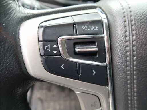Mitsubishi L200 2,3 INSTYLE  DI-D 4WD AUT