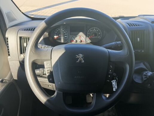 Peugeot Boxer Furgon 3500 L2H2 2,2HDi 165k