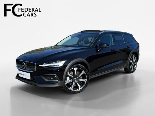 Volvo V60 B5 AWD CC ULTIMATE B&W 1.MAJ.