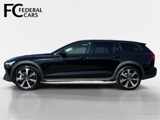 Volvo V60 B5 AWD CC ULTIMATE B&W 1.MAJ.