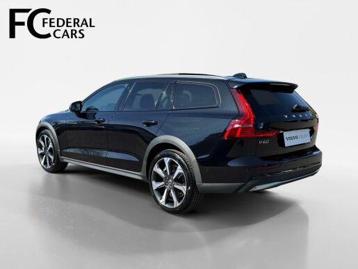 Volvo V60 B5 AWD CC ULTIMATE B&W 1.MAJ.