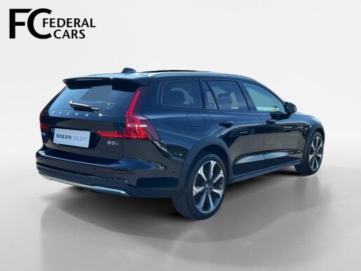 Volvo V60 B5 AWD CC ULTIMATE B&W 1.MAJ.