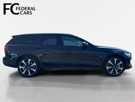 Volvo V60 B5 AWD CC ULTIMATE B&W 1.MAJ.