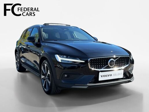 Volvo V60 B5 AWD CC ULTIMATE B&W 1.MAJ.