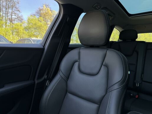 Volvo V60 B5 AWD CC ULTIMATE B&W 1.MAJ.