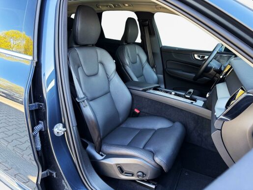 Volvo XC60 T6 AWD RECHARGE PLUS BRIGHT