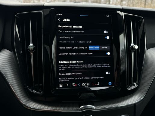 Volvo XC60 T6 AWD RECHARGE PLUS BRIGHT