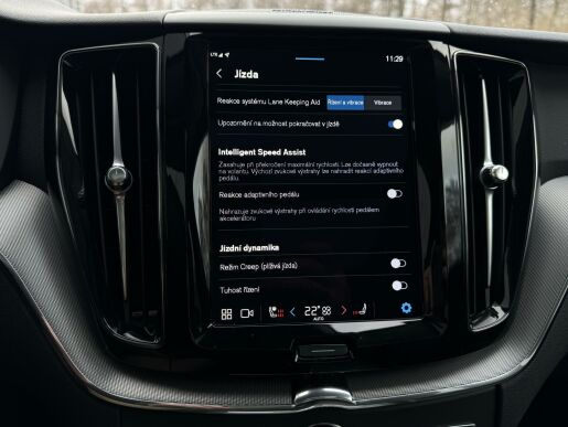 Volvo XC60 T6 AWD RECHARGE PLUS BRIGHT