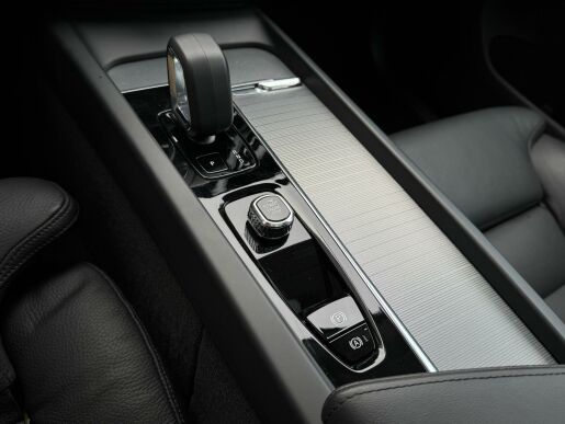 Volvo XC60 T6 AWD RECHARGE PLUS BRIGHT