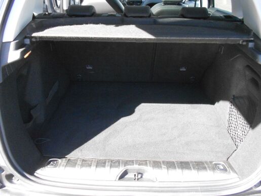 Peugeot 2008 Allure 1,2PT EAT6
