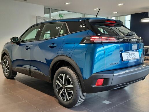 Peugeot 2008 STYLE PureTech 100 MAN6