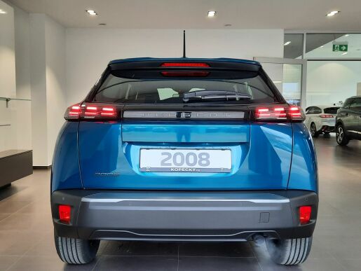 Peugeot 2008 STYLE PureTech 100 MAN6