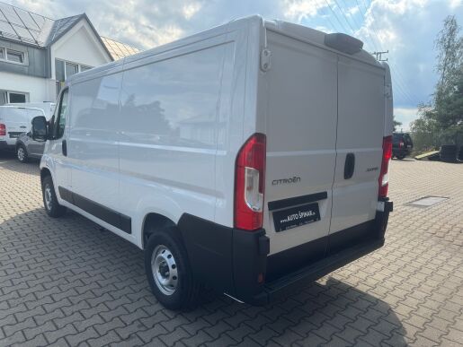 Citroën Jumper Furgon 30 L2H1 2.2 BlueHDi 120k (Záruka 5 let/200.000 km v ceně)