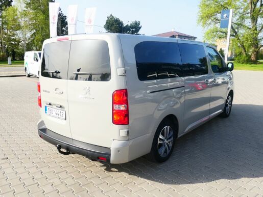 Peugeot Traveller 9 míst, Tažné zařízení