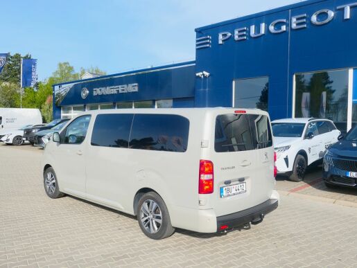 Peugeot Traveller 9 míst, Tažné zařízení