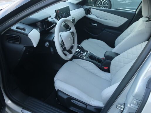 DS Automobiles DS3 Crossback RIVOLI E-Tense 100 kW