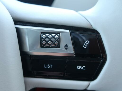 DS Automobiles DS3 Crossback RIVOLI E-Tense 100 kW