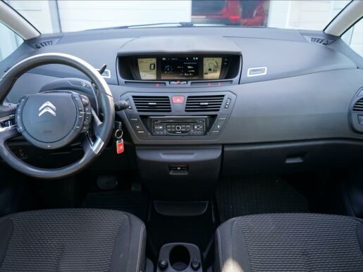 Citroën Grand C4 Picasso 1,6 e-HDi tažné  Tendance AUT
