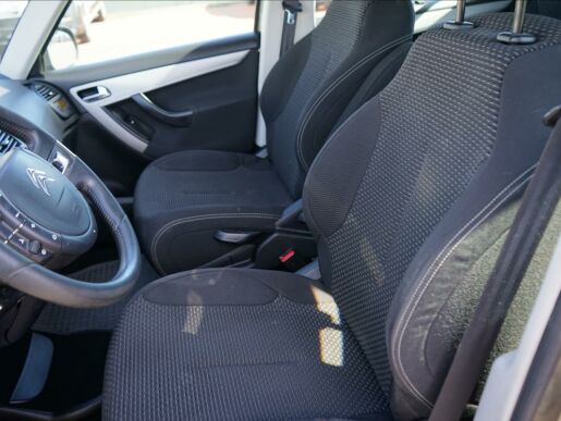 Citroën Grand C4 Picasso 1,6 e-HDi tažné  Tendance AUT