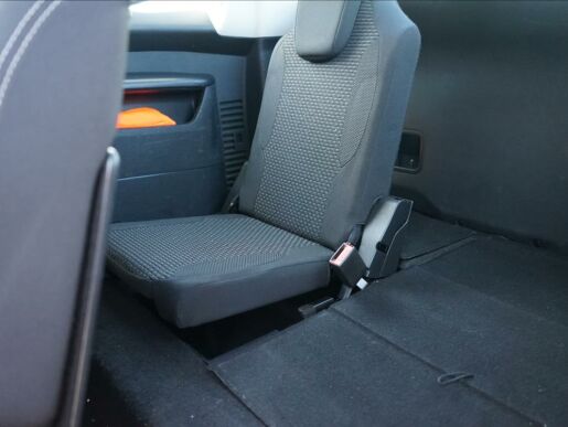 Citroën Grand C4 Picasso 1,6 e-HDi tažné  Tendance AUT
