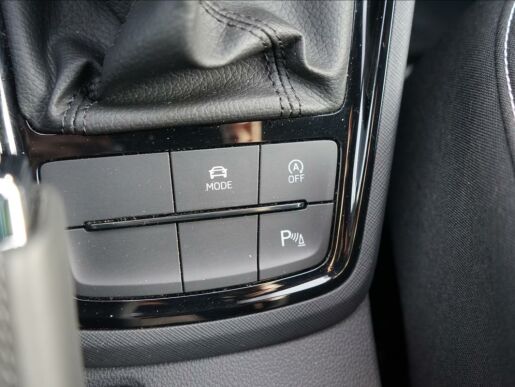 Škoda Kamiq 1,5 TSI 110kW  Monte Carlo DSG